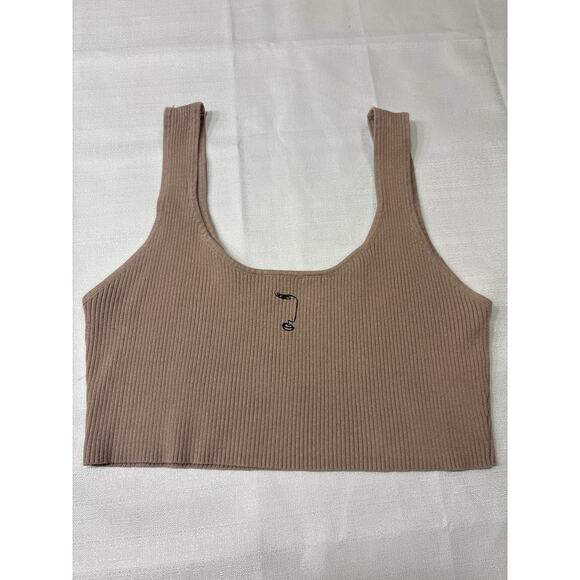 Aritzia Tops - Aritizia cropped knit tank top